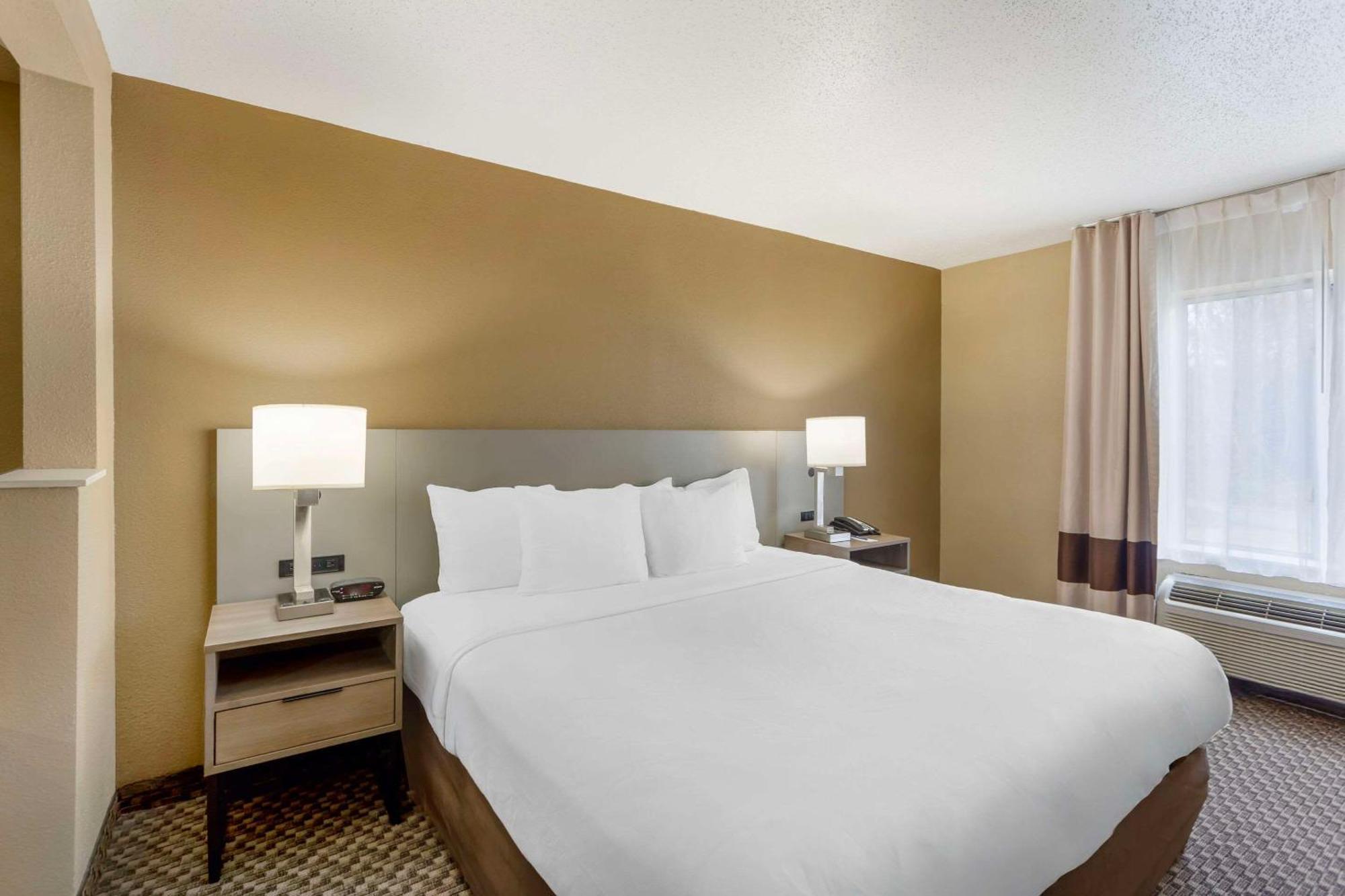 Comfort Inn & Suites Carneys Point Extérieur photo